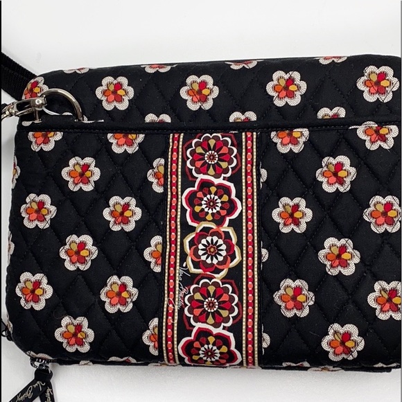 Vera Bradley Pirouette HardShell iPad/laptop - Picture 2 of 13